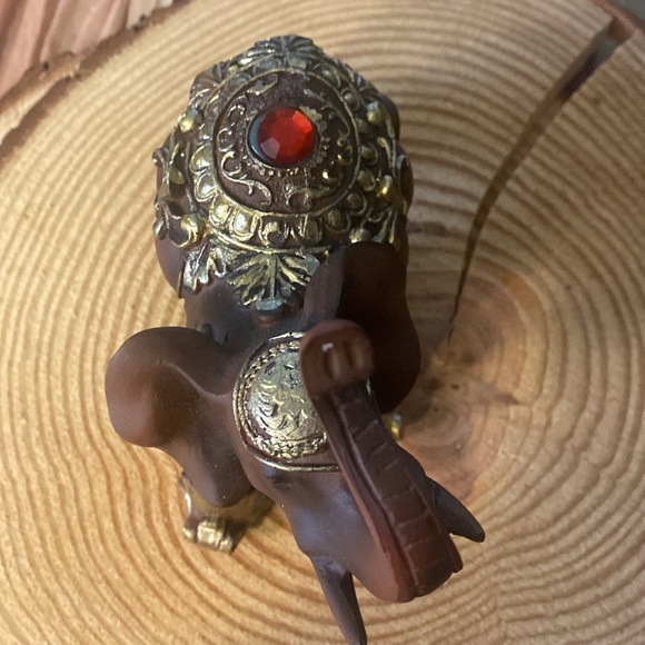 Elegant Elephant Figurine - Picture 6 of 6